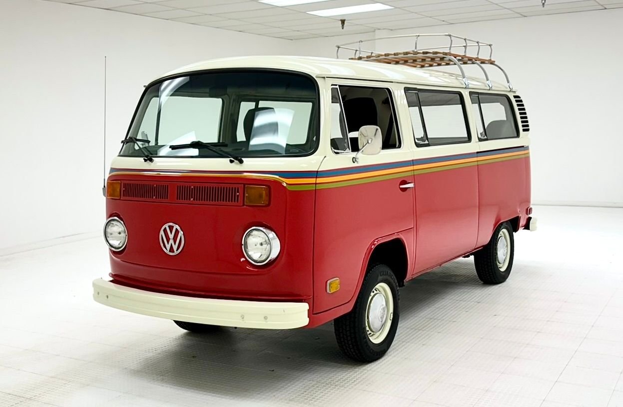 Foto van VOLKSWAGEN KOMBI