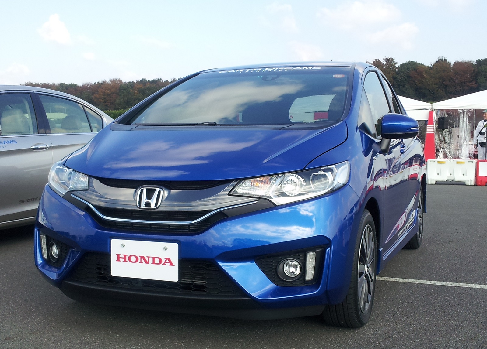 Honda Jazz Hybrid  2015 - voorkant
