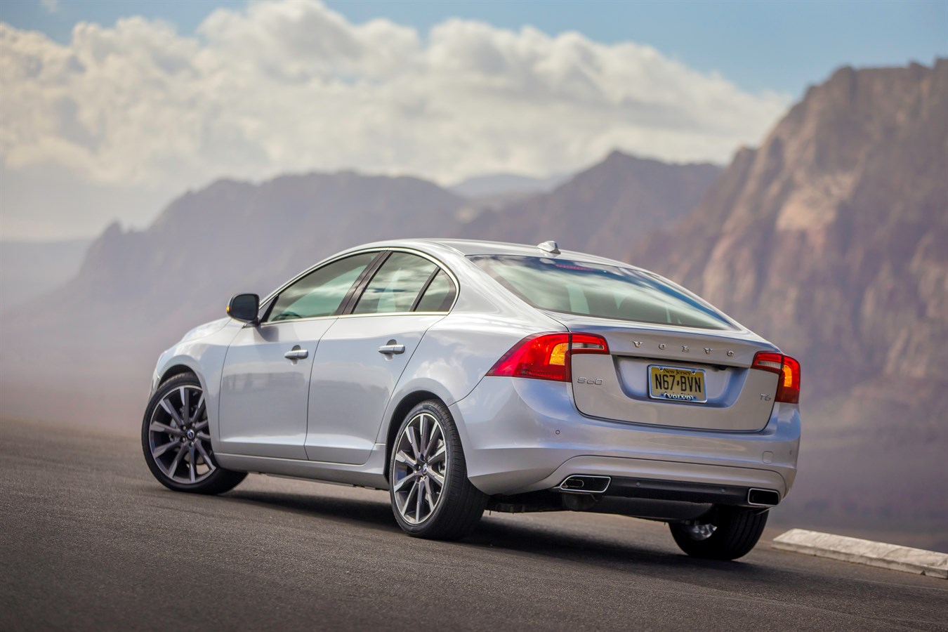 Volvo S60  2015 - voorkant