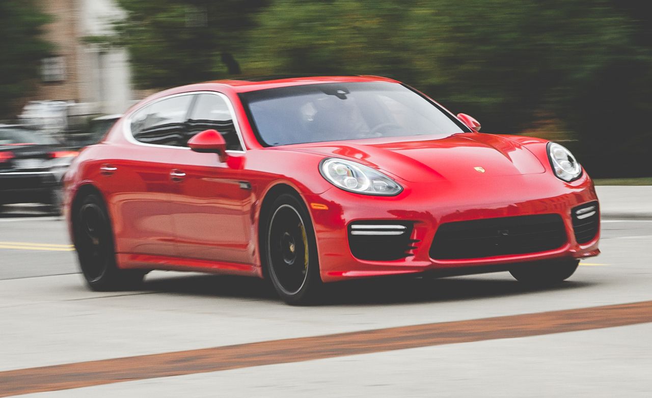 Foto van PORSCHE PANAMERA TURBO S