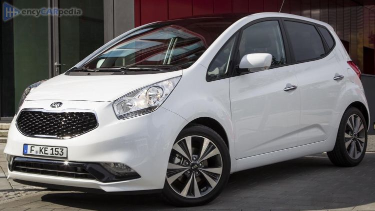 Kia Venga  2015 - voorkant