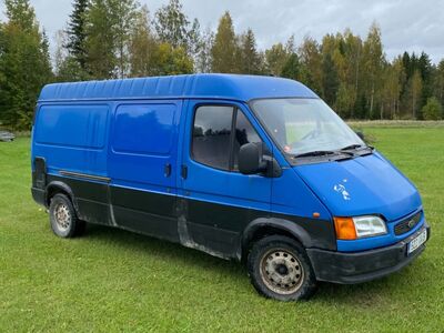 Ford Transit 150l  1999 - voorkant