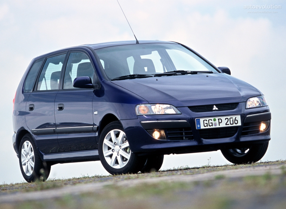 Mitsubishi Space Star  2004 - voorkant