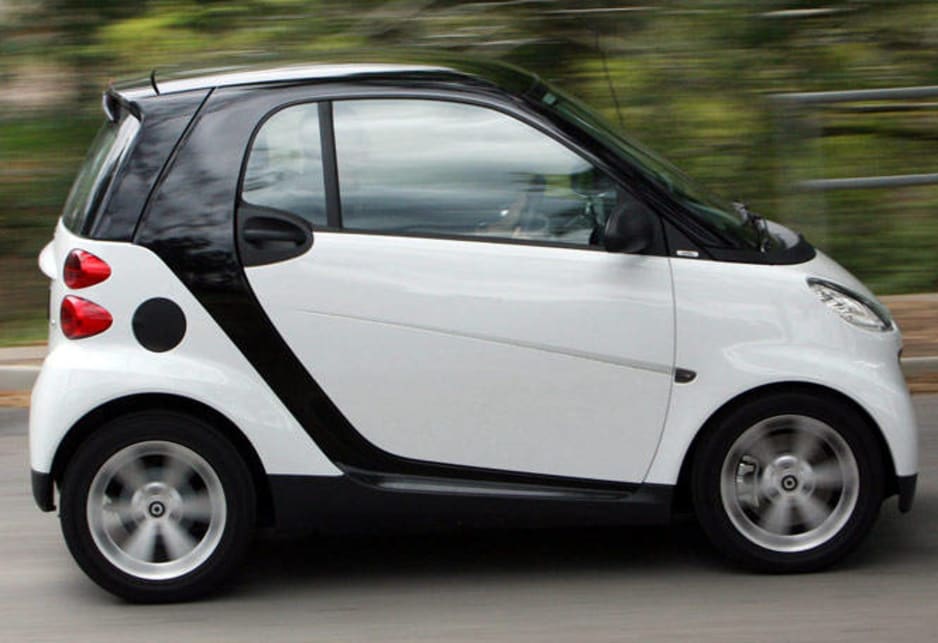 Foto van SMART FORTWO COUPE MHD