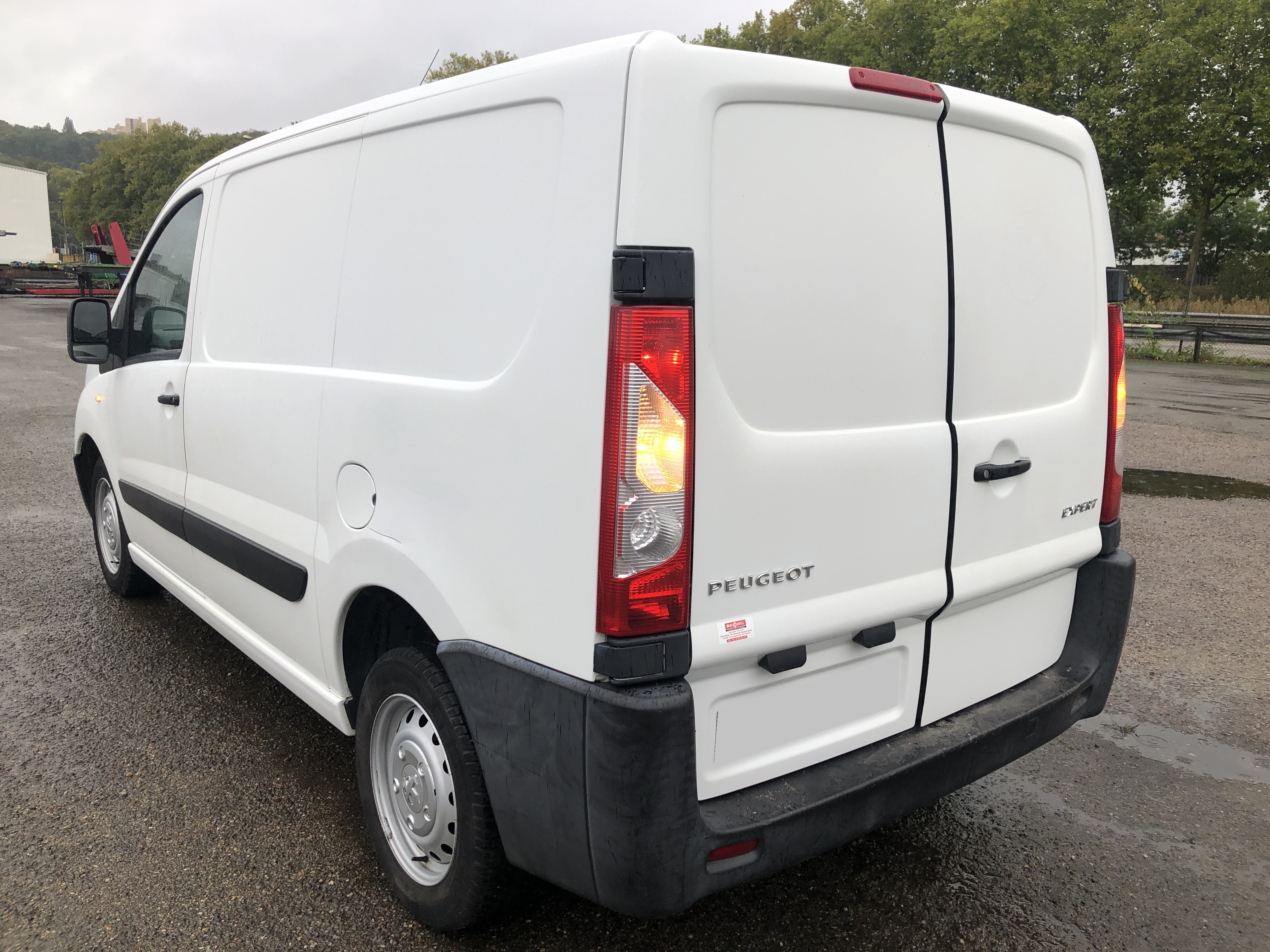 Peugeot Expert 220c 1.9d  2004 - voorkant