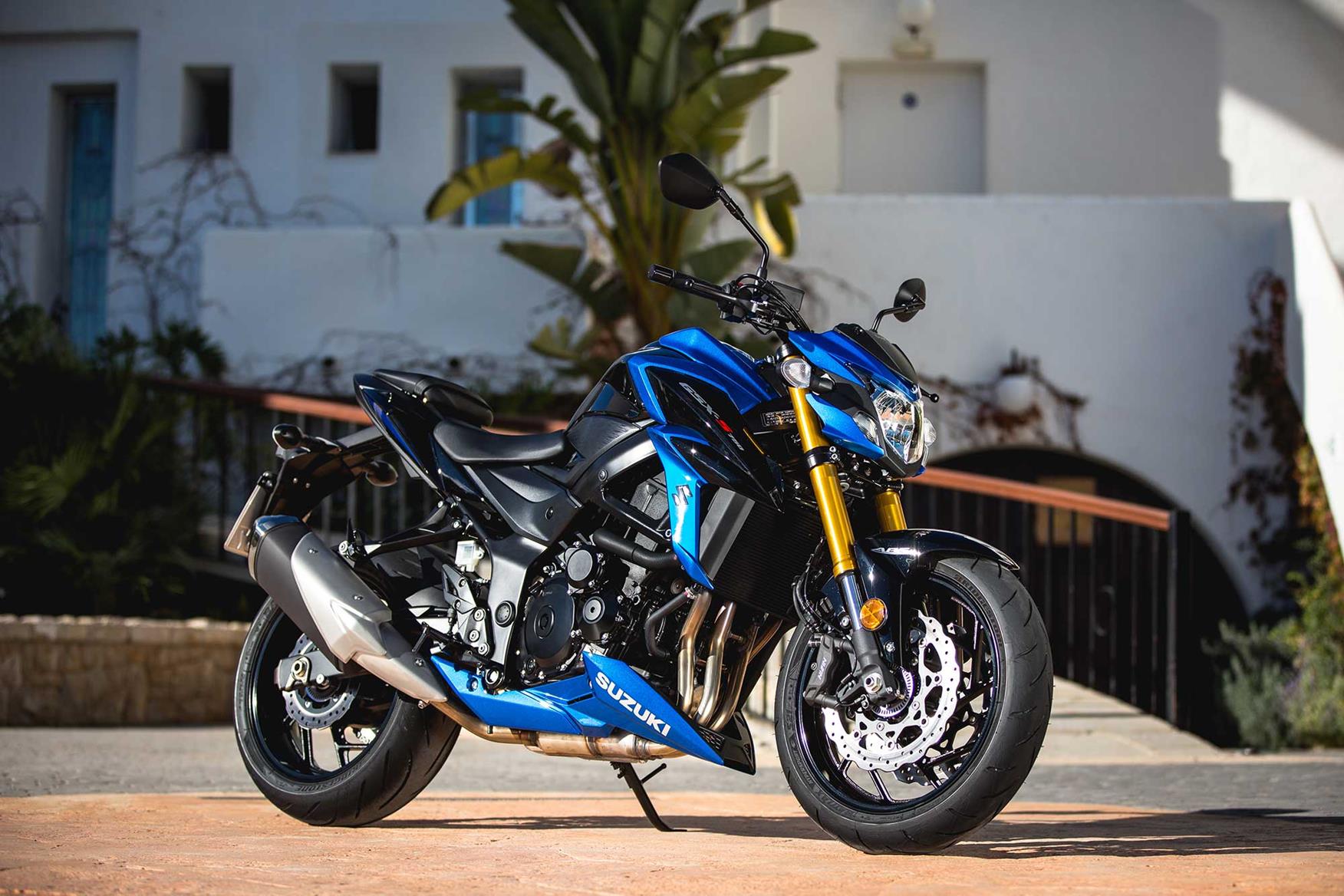 Foto van SUZUKI GSX-S750