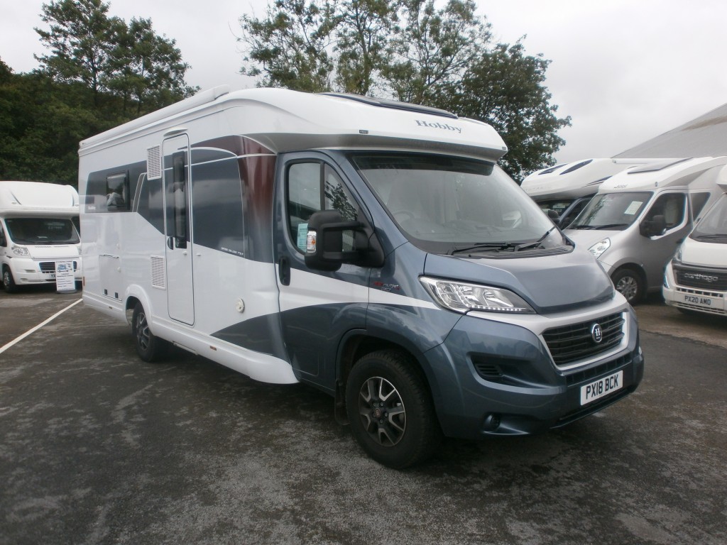 Foto van HOBBY T70 F