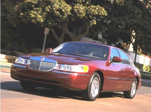 Foto van FORD LINCOLN TOWN CAR