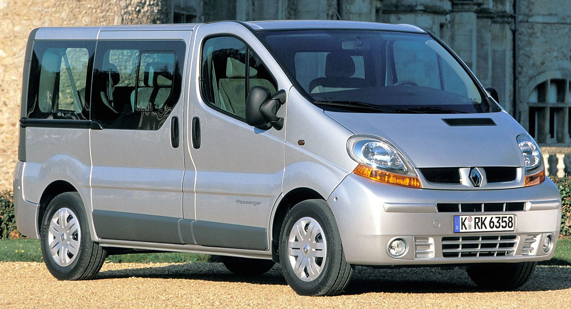 Renault Trafic 1200 L1h2 1.9 Dci 100  2005 - voorkant