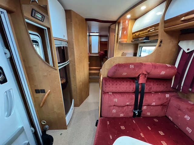 Foto van RAPIDO 7090DF