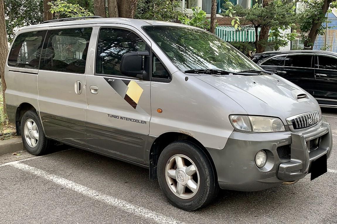 Foto van HYUNDAI H-1