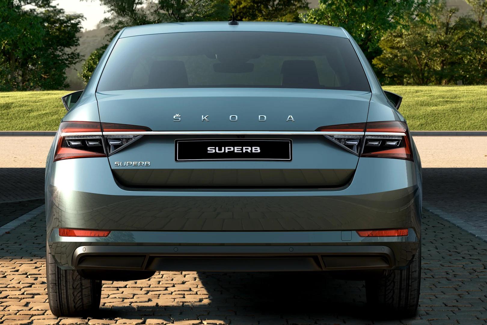 Skoda Superb  2022 - voorkant