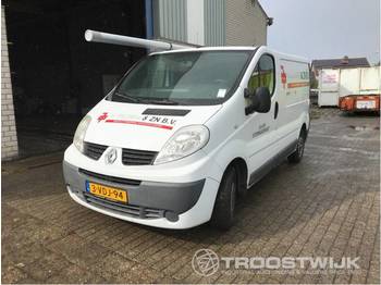 Renault Trafic T27 L1/h1 2.0 Dci 66kw E4  2009 - voorkant