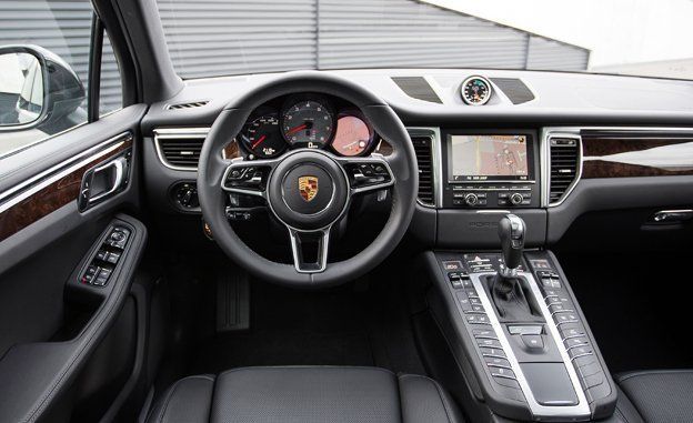 Foto van PORSCHE MACAN S