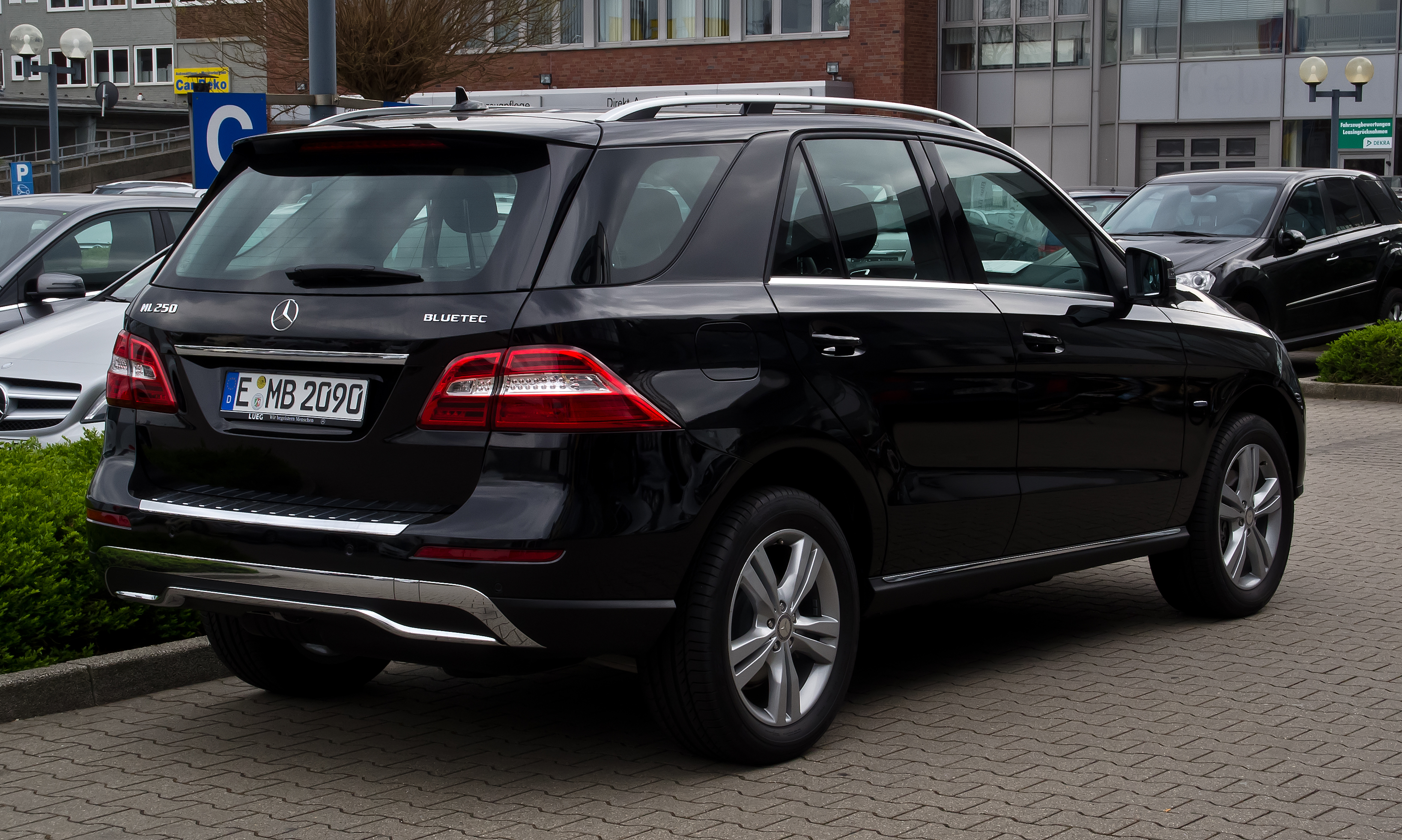 Foto van MERCEDES-BENZ ML 250 BLUETEC 4MATIC
