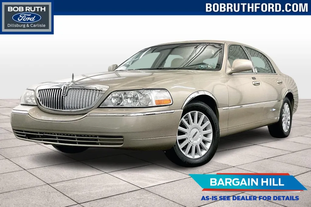 Foto van FORD LINCOLN TOWN CAR