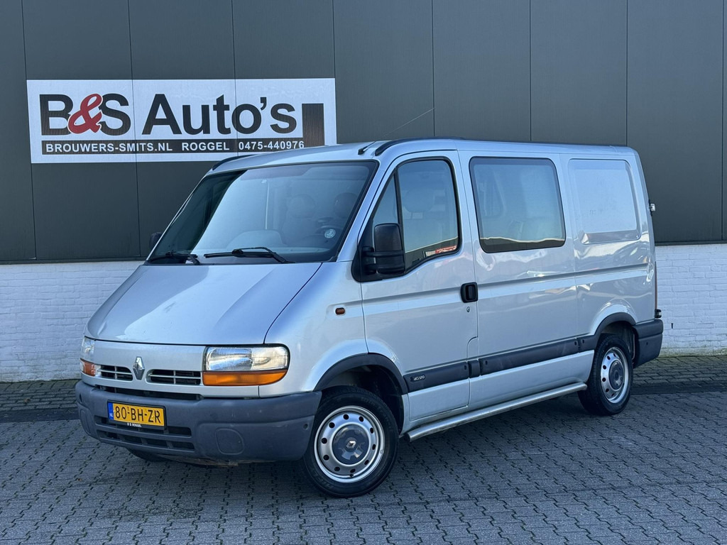 Renault Trafic 1000 L1 H1 1.9 Dci 100 Dubbele Cabine  2004 - voorkant
