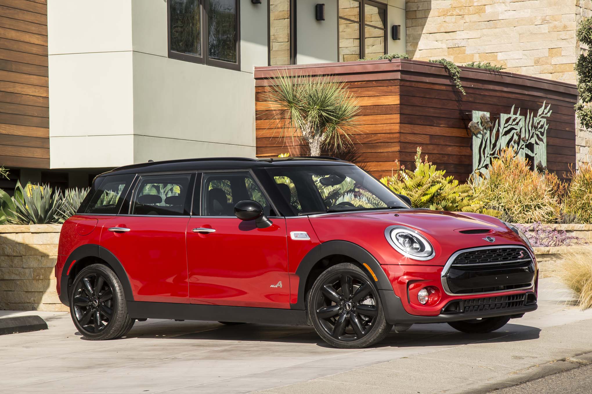 Foto van MINI CLUBMAN COOPER SD