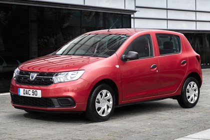Dacia Sandero  2013 - voorkant