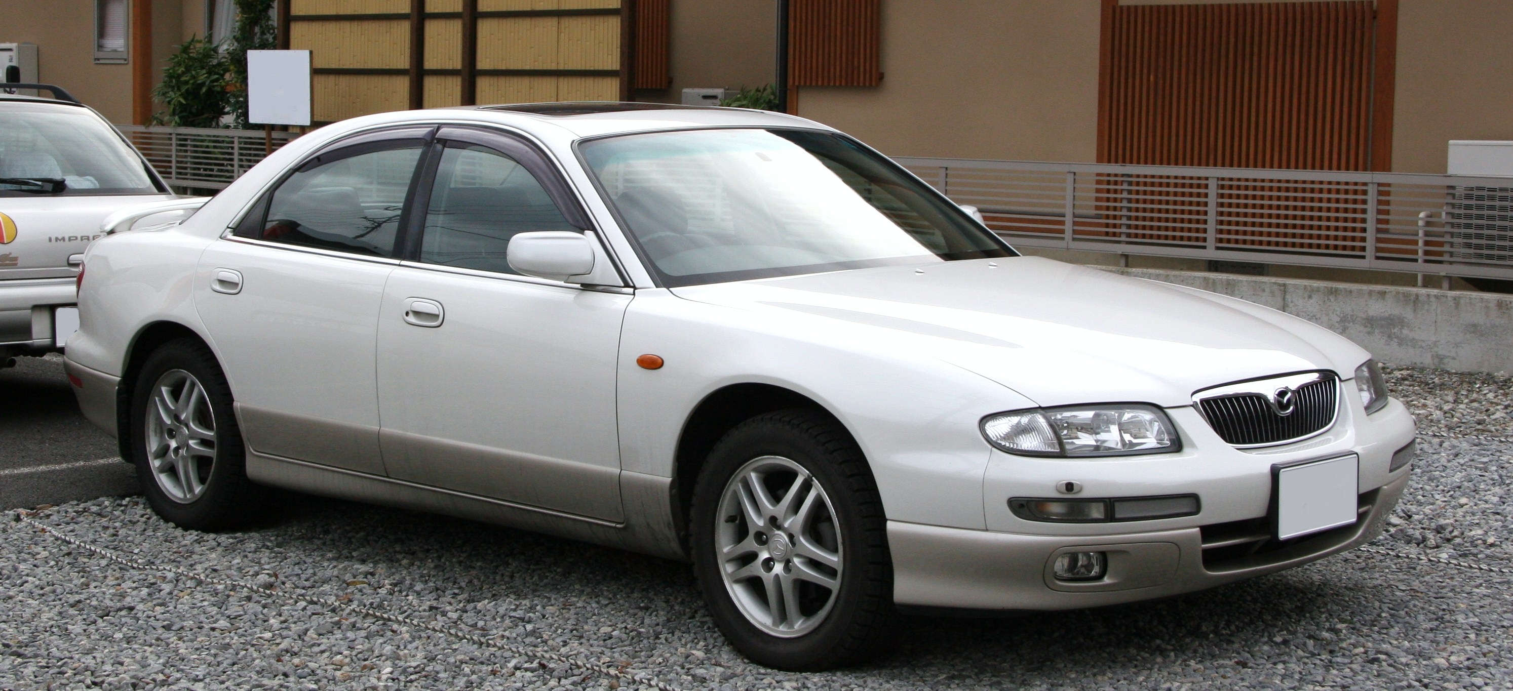 Foto van MAZDA MAZDA XEDOS 9