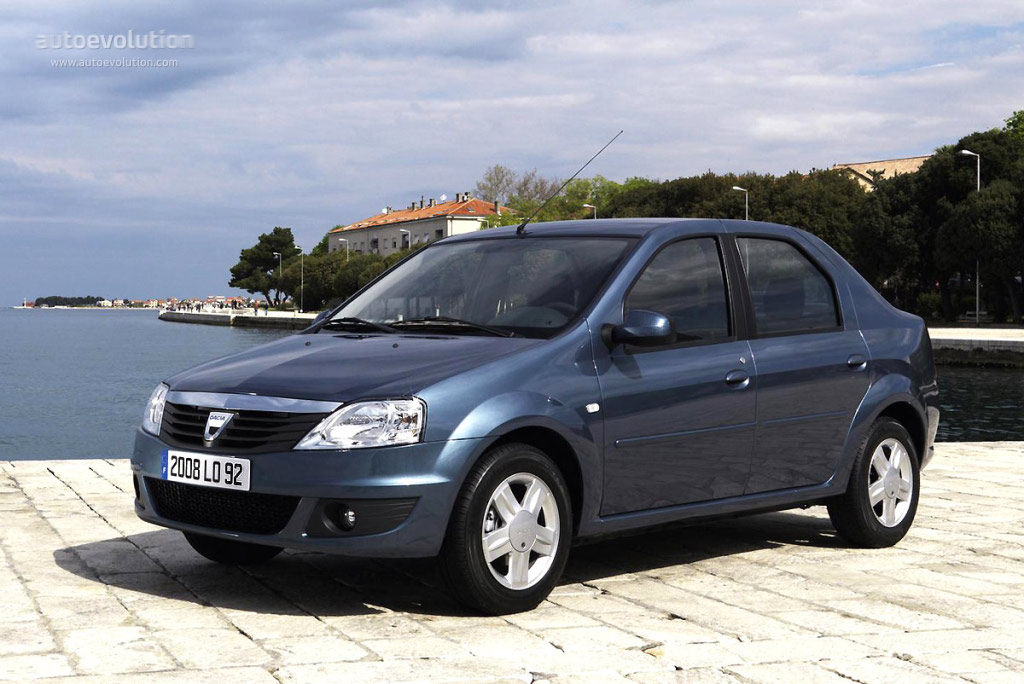 Dacia Logan  2008 - voorkant
