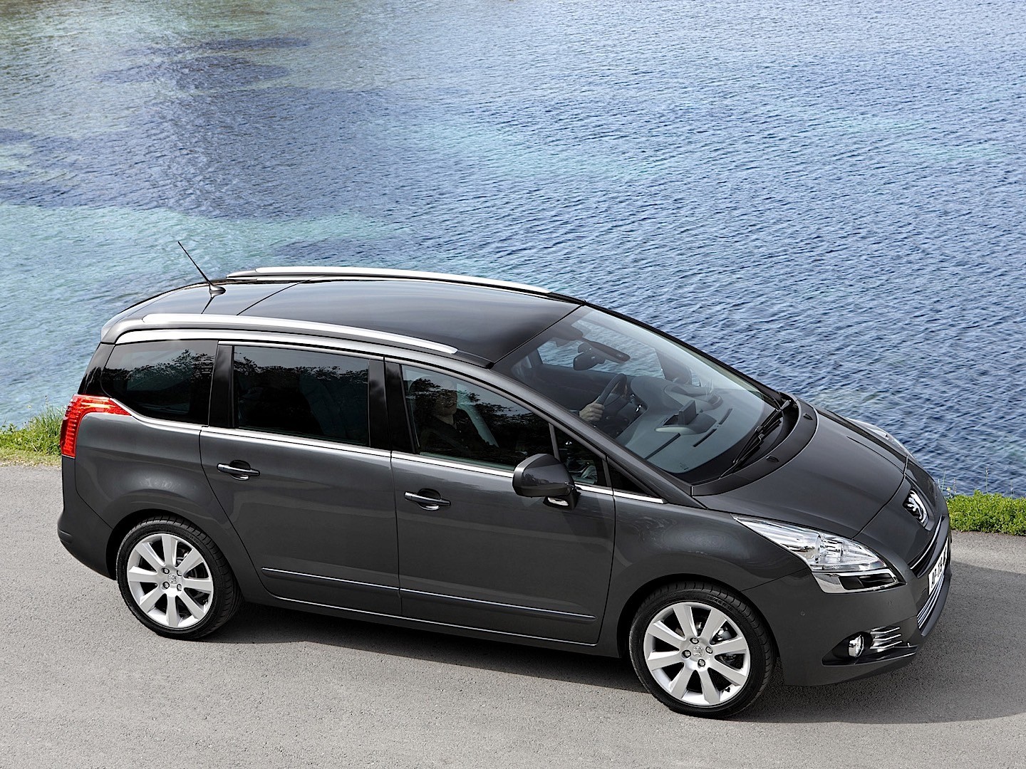 Foto van PEUGEOT 5008