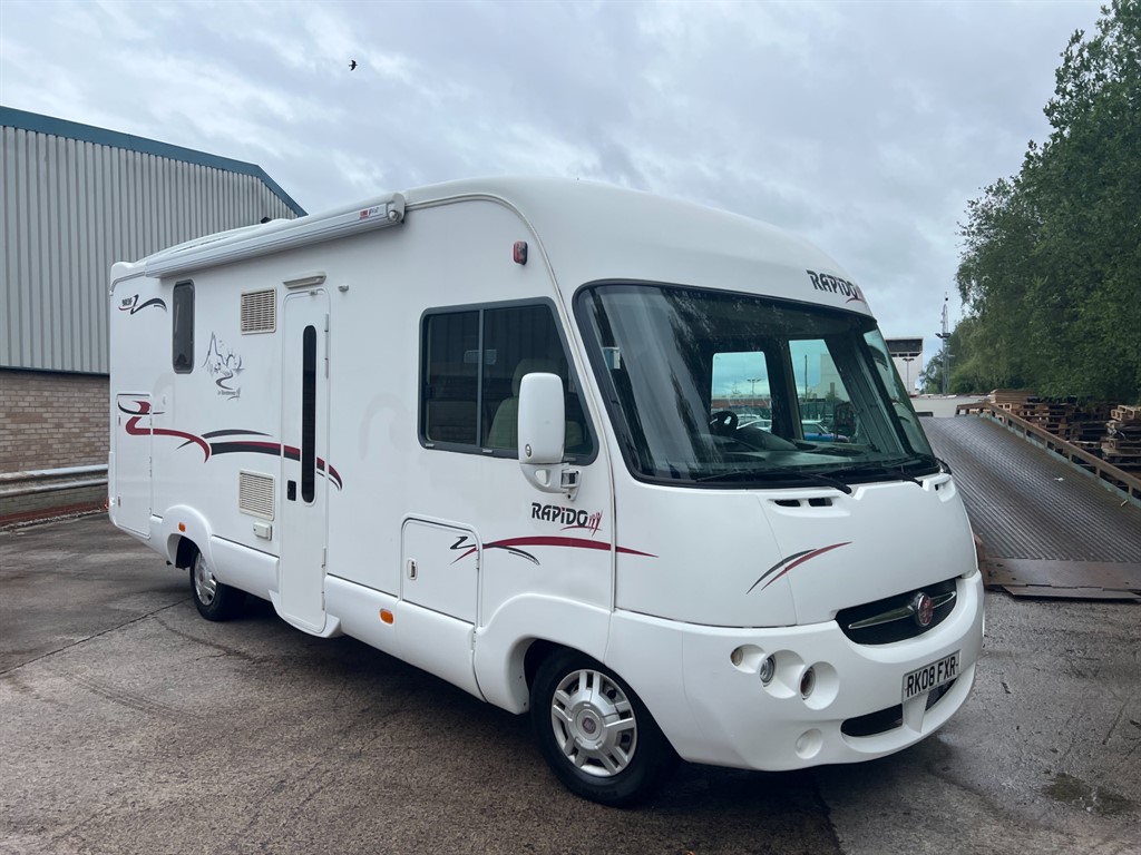 Foto van RAPIDO 983F