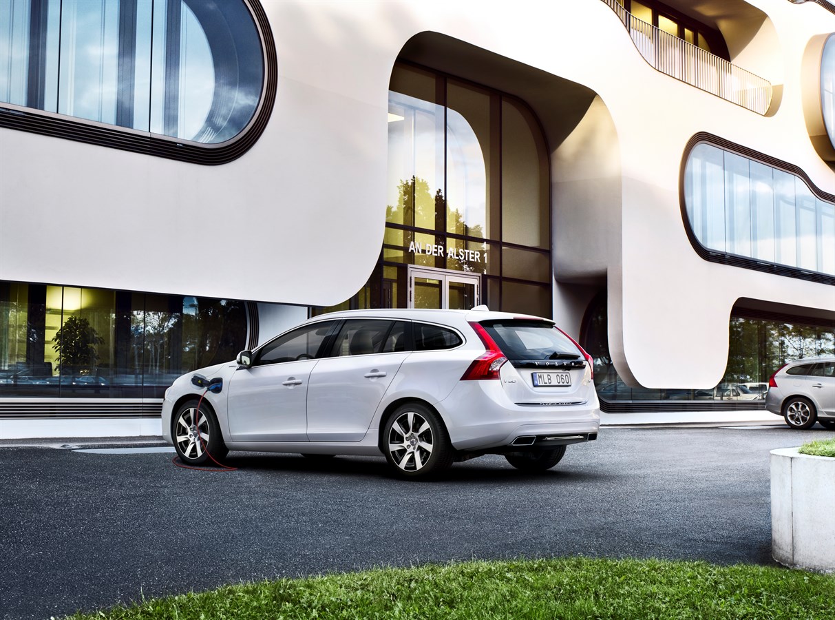 Volvo V60 Plug In Hybrid  2014 - voorkant