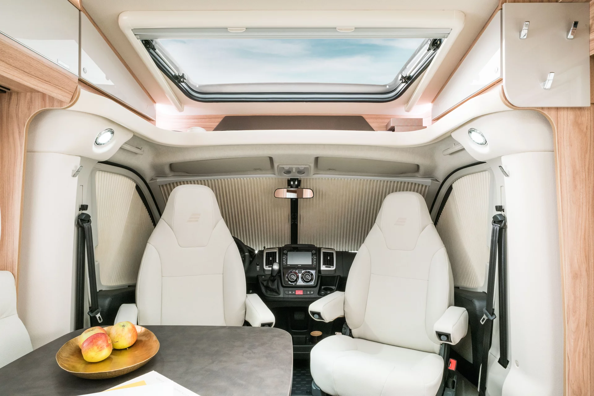 Foto van HYMER EXT 588