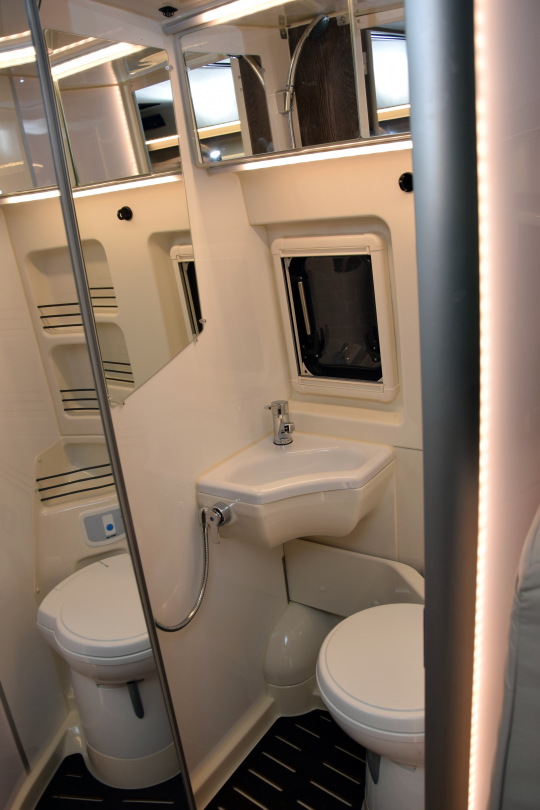 Foto van WESTFALIA COLUMBUS