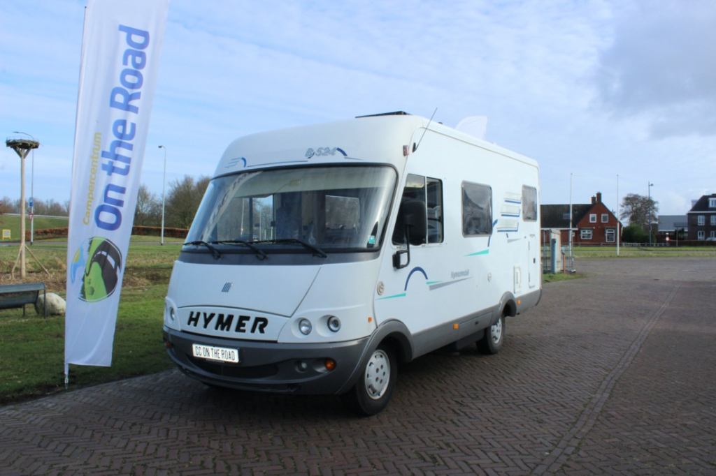 Foto van HYMER B 524