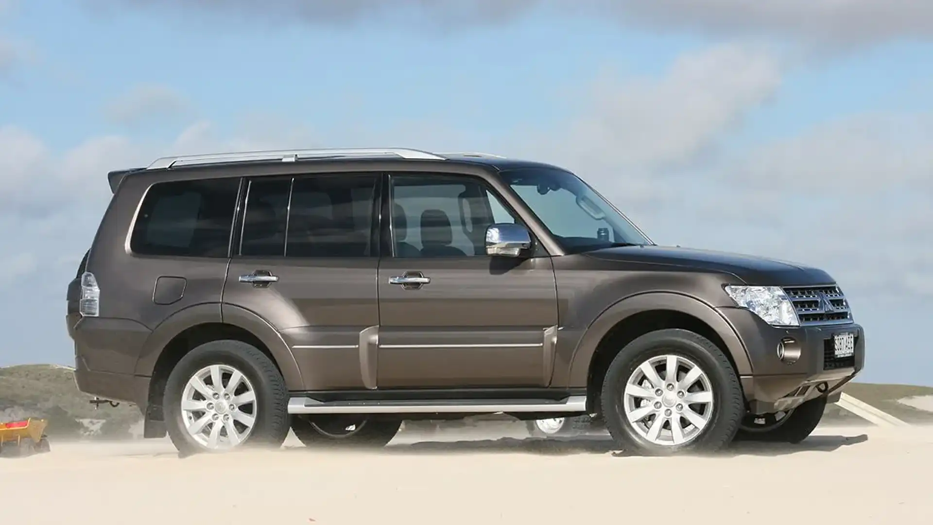 Foto van MITSUBISHI PAJERO