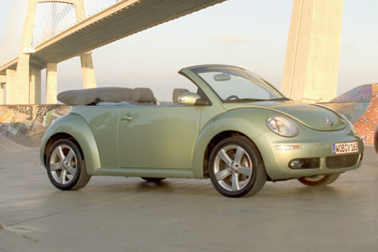 Foto van VOLKSWAGEN NEW BEETLE CABRIOLET
