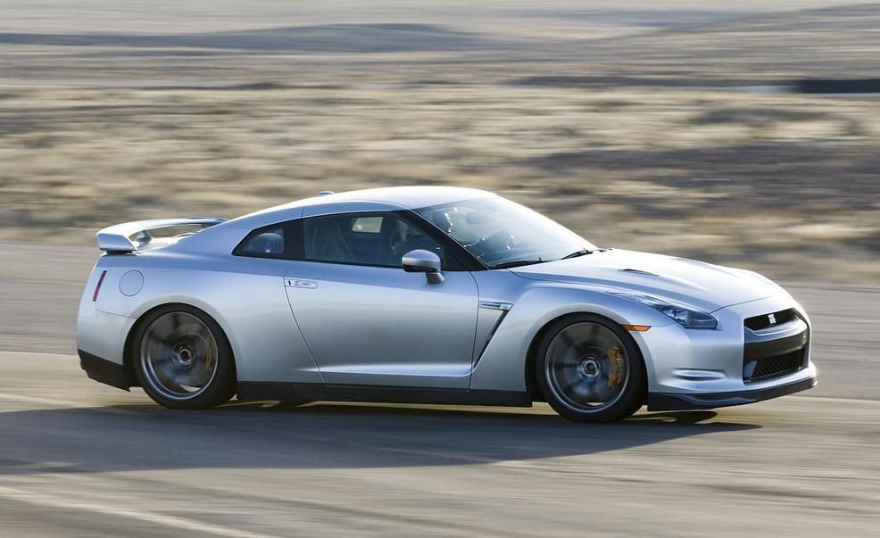 Foto van NISSAN NISSAN GT-R