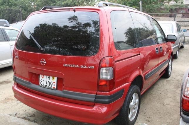 Foto van OPEL SINTRA