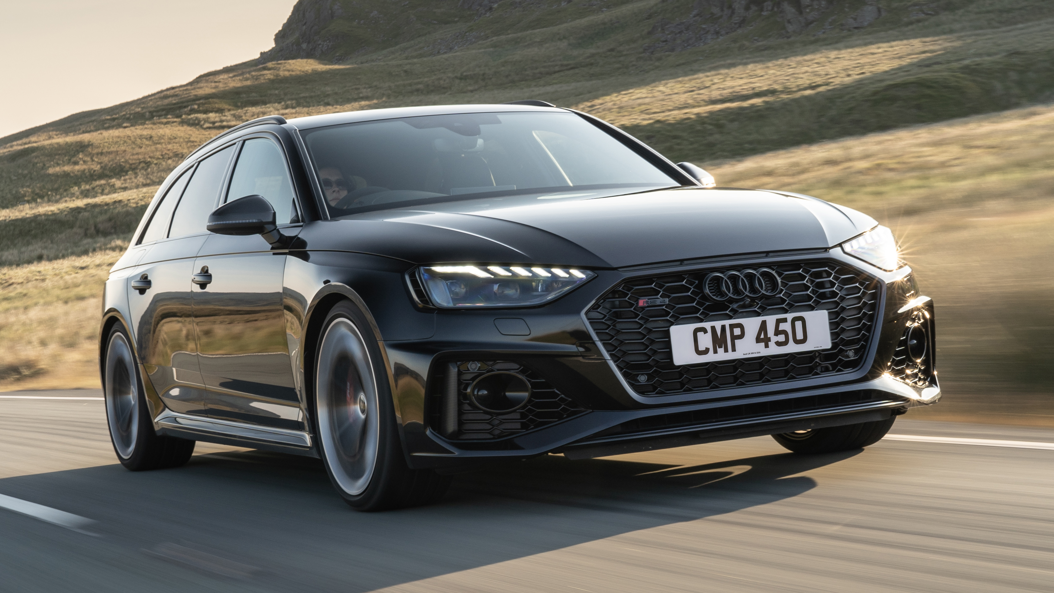 Foto van AUDI RS 4 AVANT