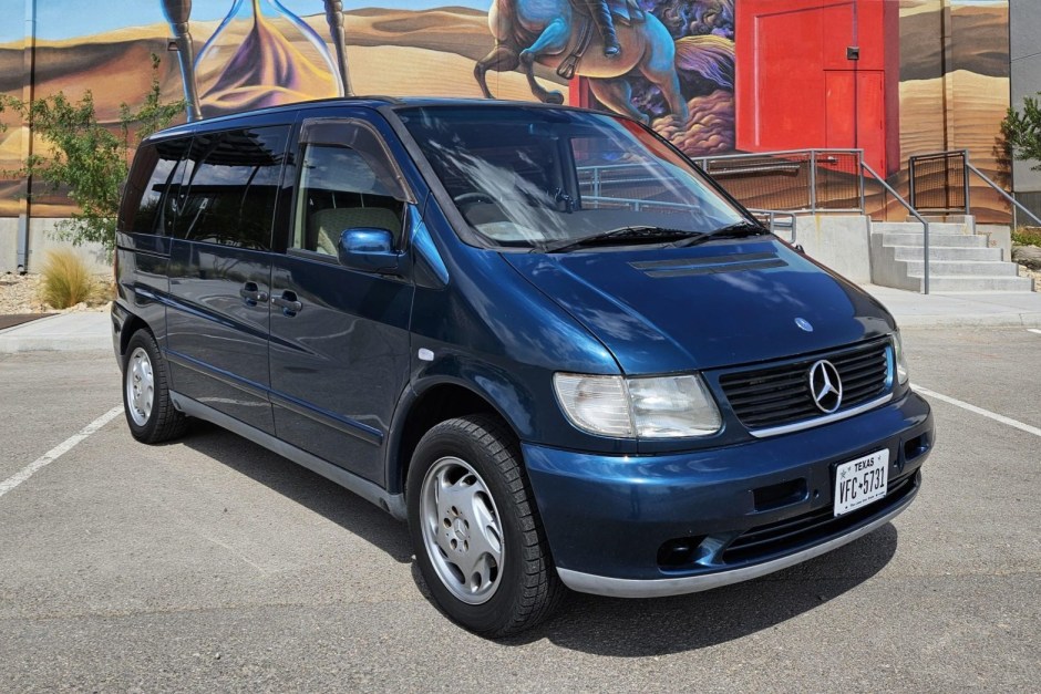 Foto van MERCEDES-BENZ V230