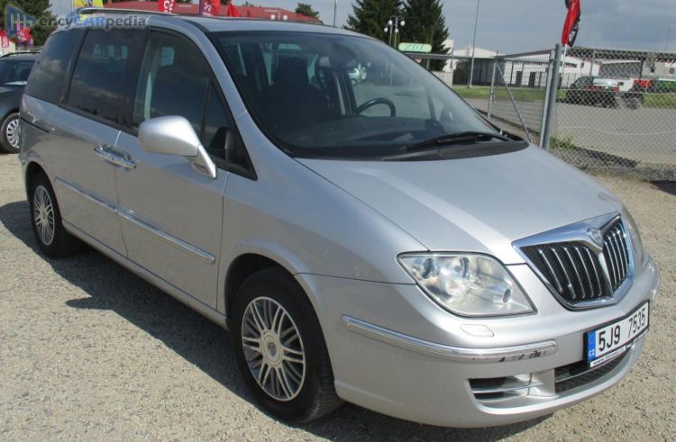 Foto van LANCIA LANCIA PHEDRA
