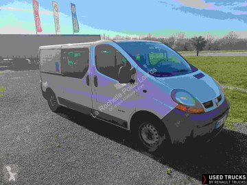 Renault Trafic 1000 L1 H1 1.9 Dci 100  2005 - voorkant