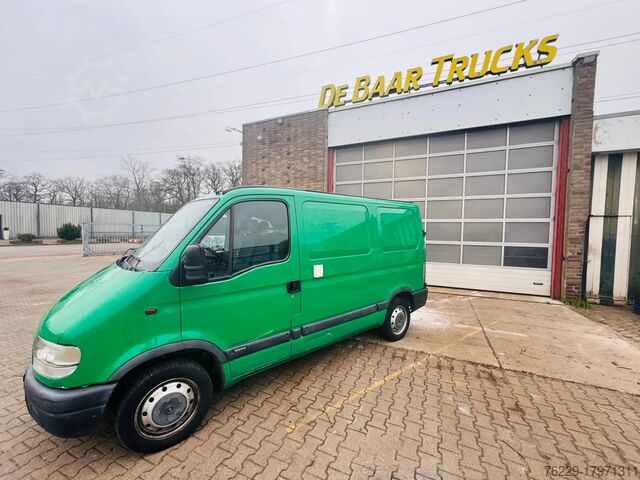 Renault Master 2.8t L1h1 2.5 Dci 100  2005 - voorkant