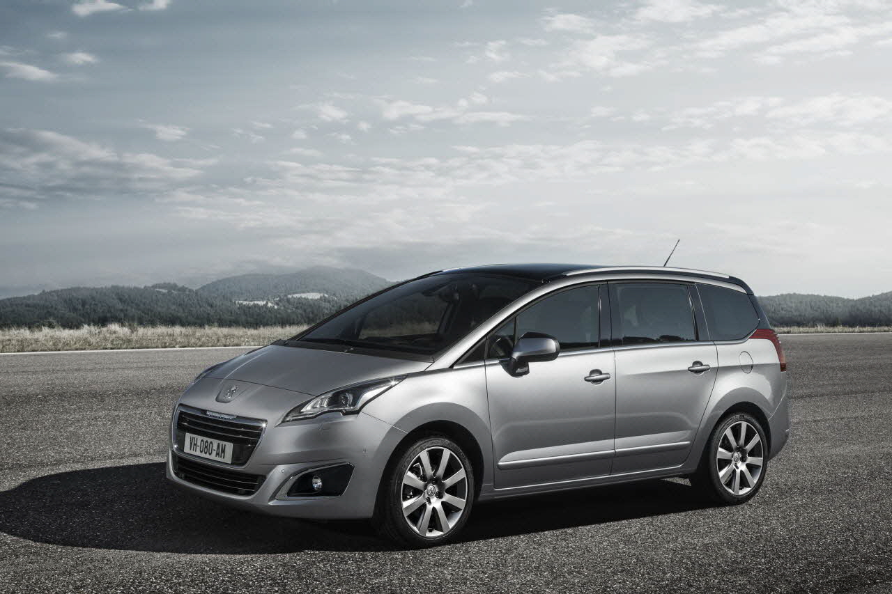 Peugeot 5008  2013 - voorkant