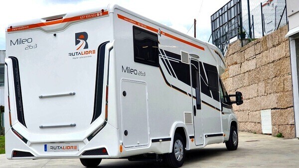 Foto van BENIMAR MILEO 263