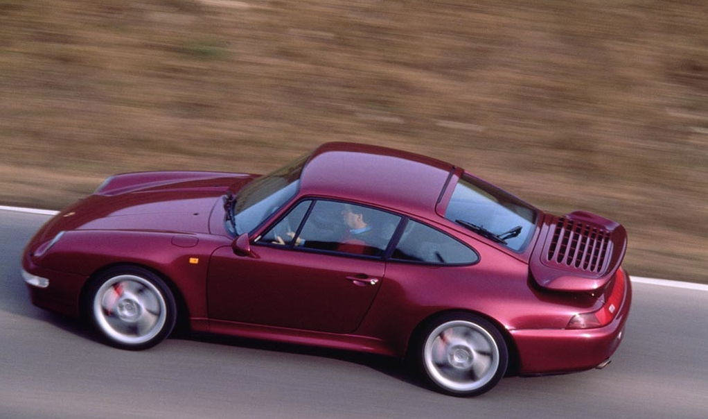 Foto van PORSCHE 911 TURBO