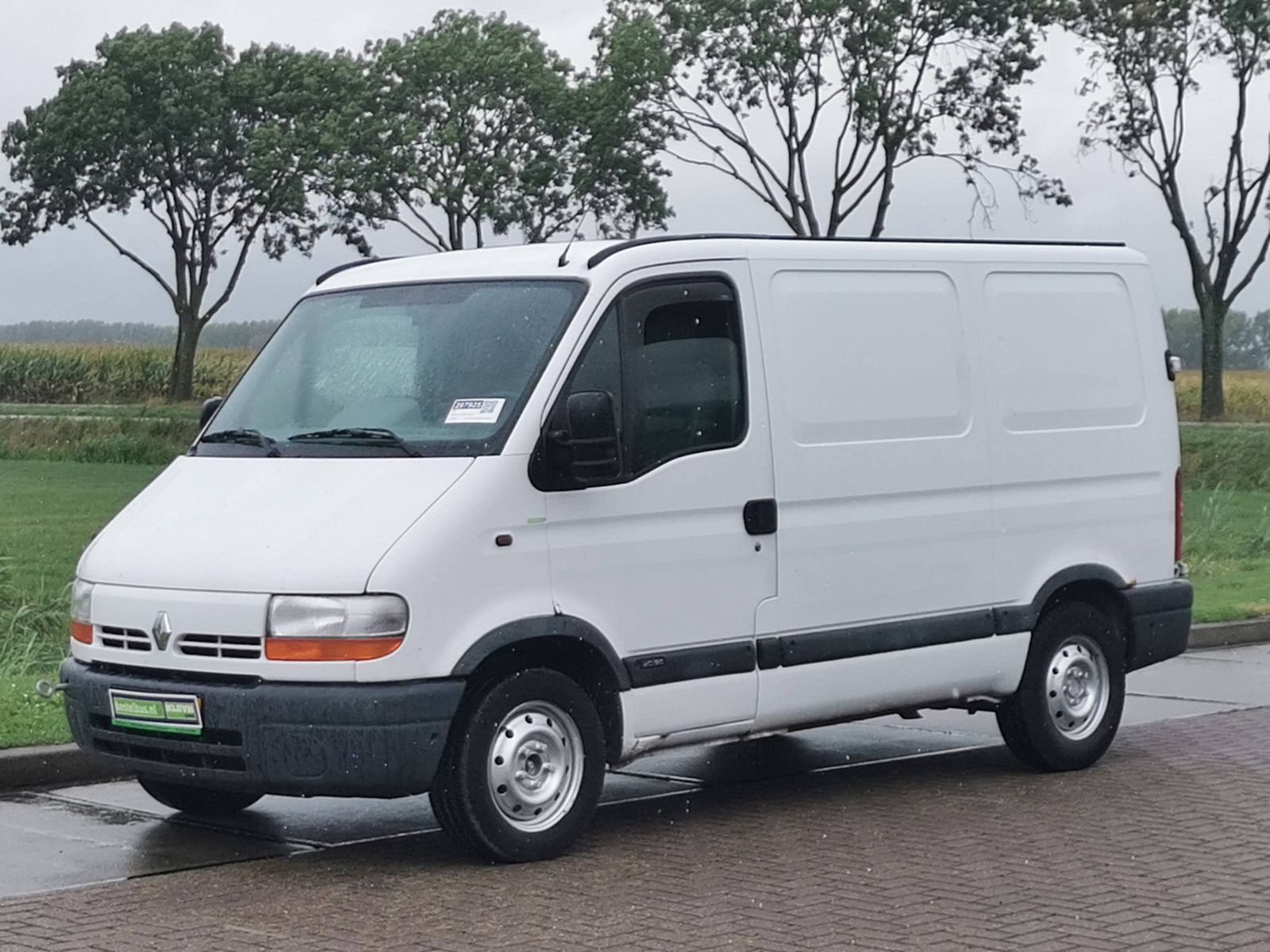Renault Master  1999 - voorkant