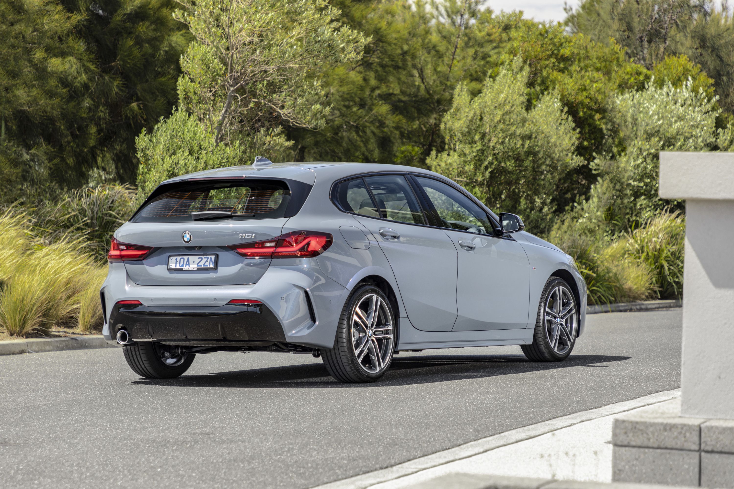 BMW 118i  2021 - voorkant