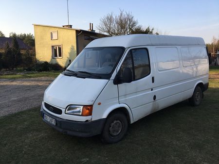 Ford Transit 100 L  1995 - voorkant