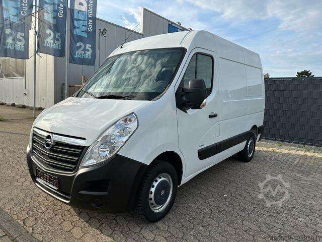 Renault Master 3.3t L2h2 3.0 Dci  2006 - voorkant