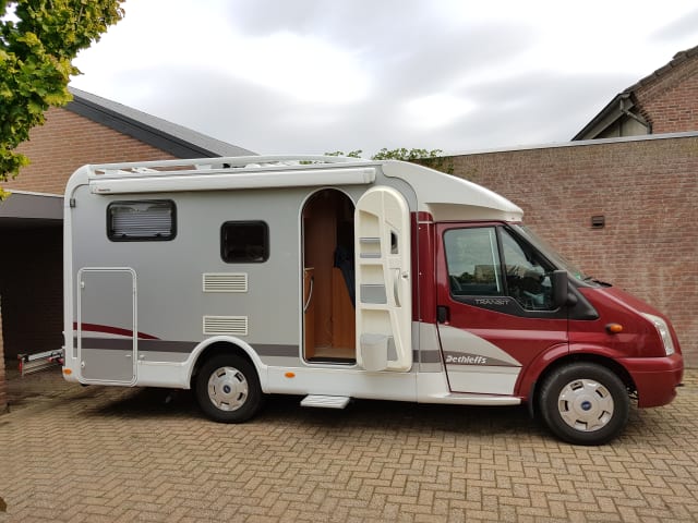 Foto van DETHLEFFS GLOBEVAN 01