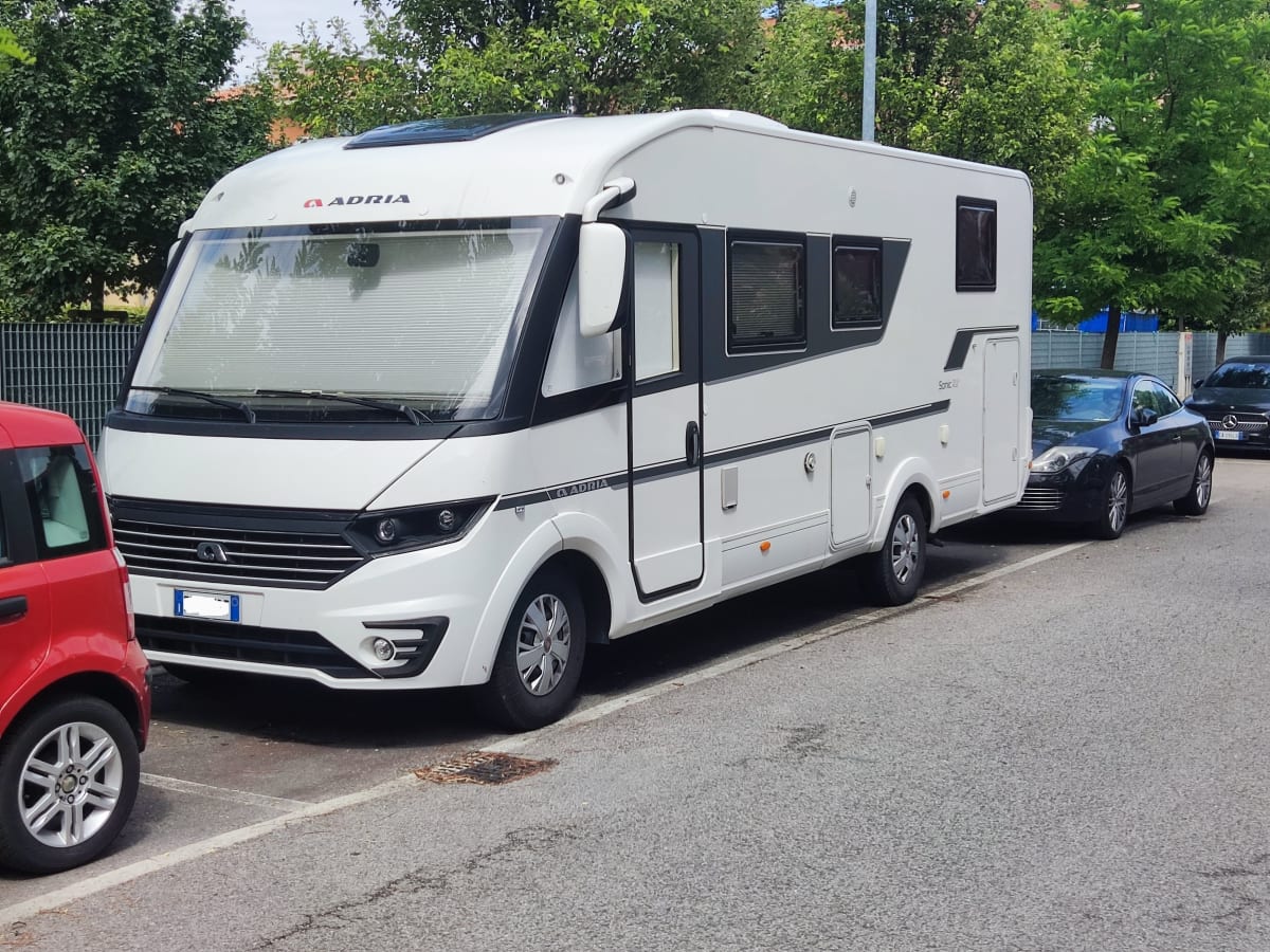 Foto van ADRIA SONIC 700SL
