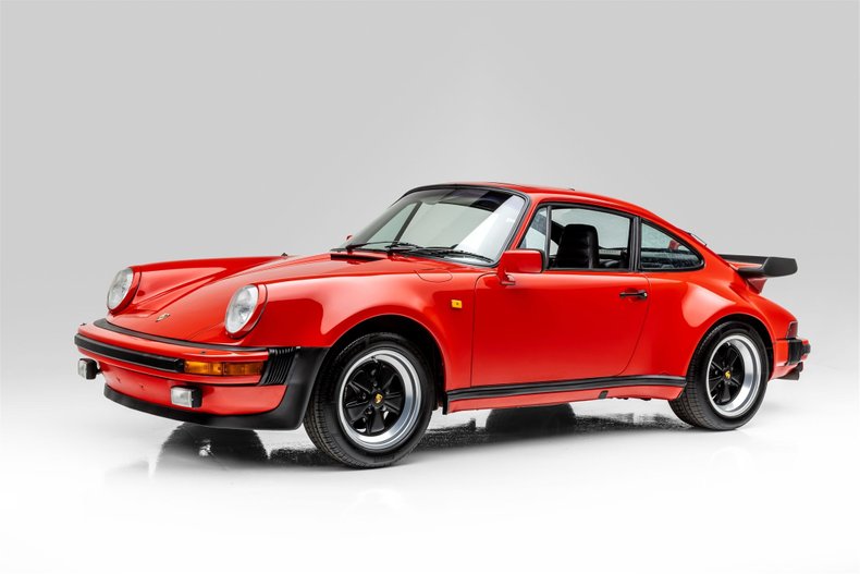 Foto van PORSCHE 911 TURBO